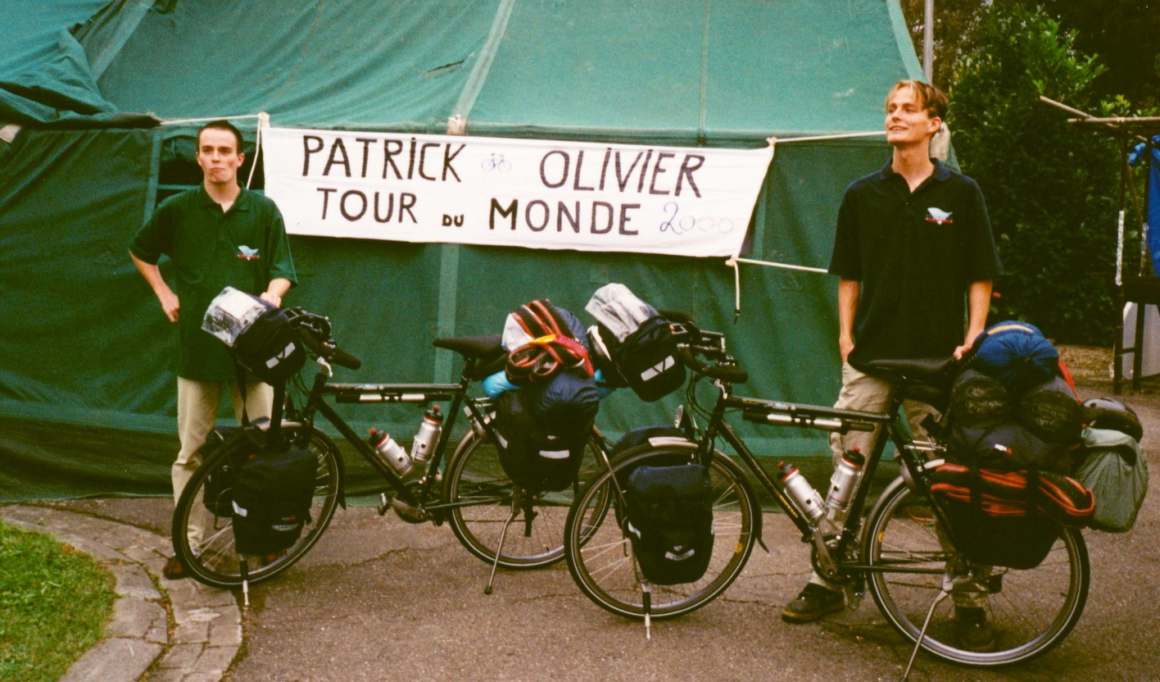 Projection de « Deux frangins pour un tour du monde à vélo »